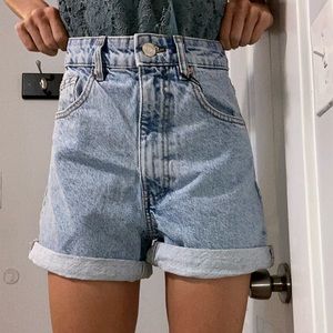 Zara high waisted mom jean shorts